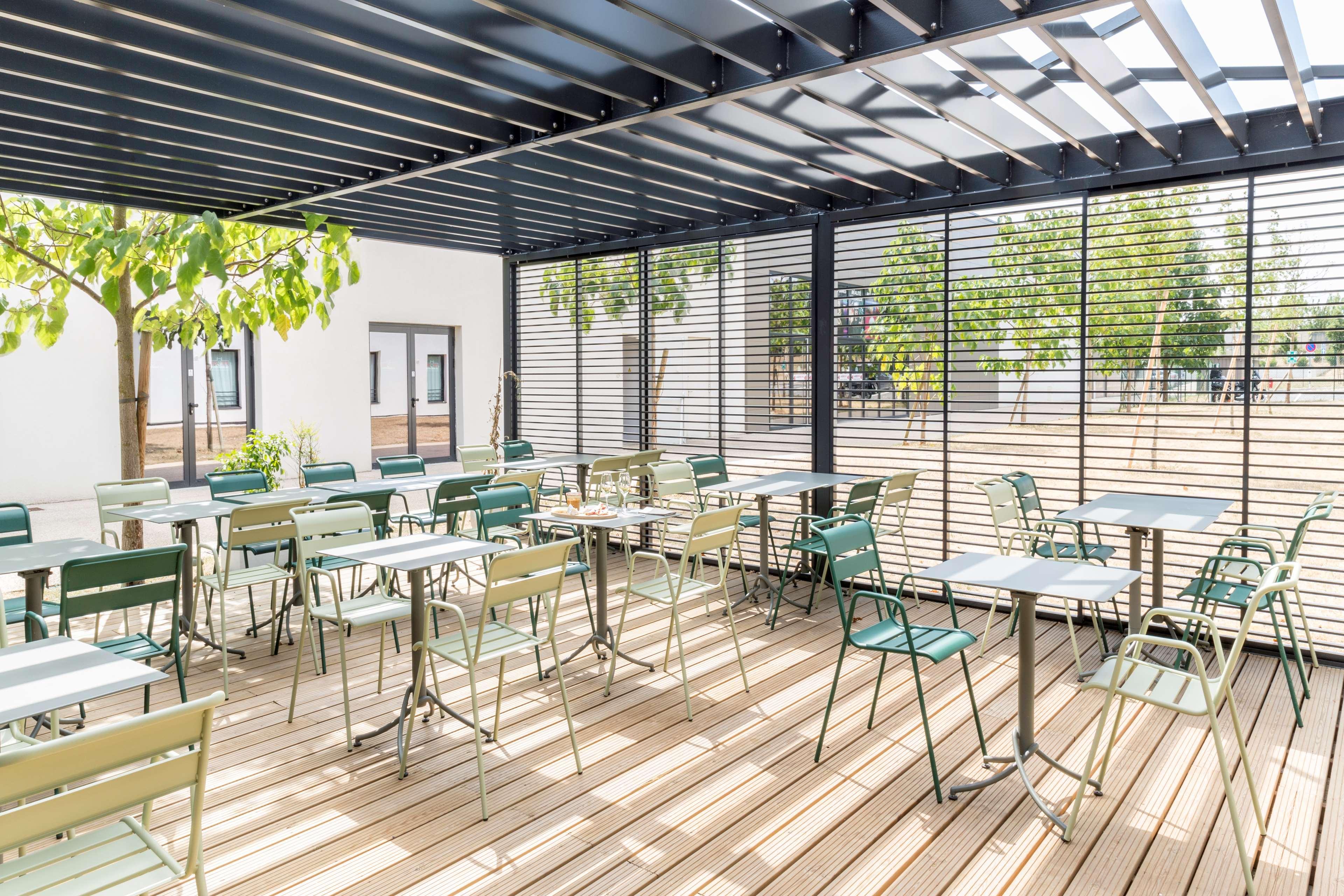 Best Western Hotel Dijon Quétigny エクステリア 写真